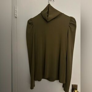 Veronica Beard Olive Ribbed Turtleneck Top
Size M